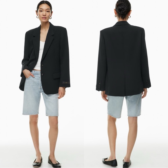 ARITZIA Wilfred Francis Relaxed Single Breasted Black Crepe Blazer Jacket